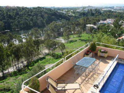 LAKE VIEWS FROM VILLA