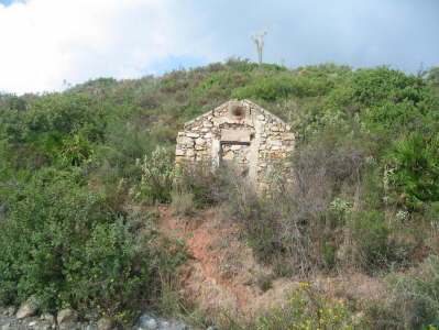OLD GOATHERDS HUT