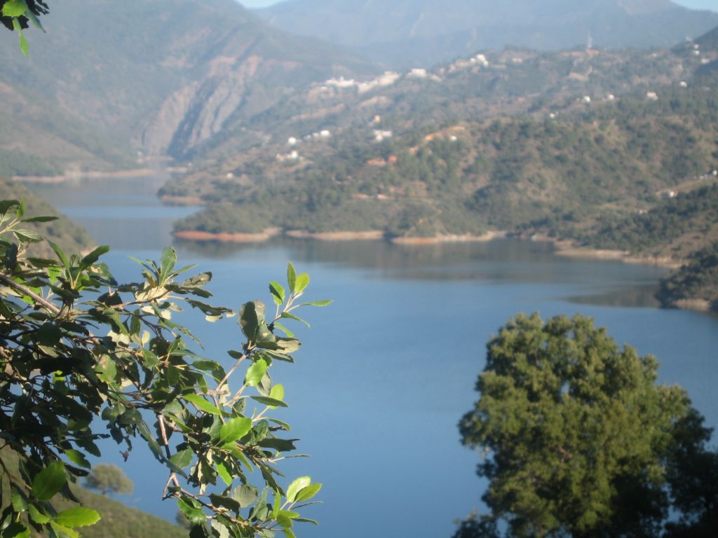 ISTAN LAKE 1