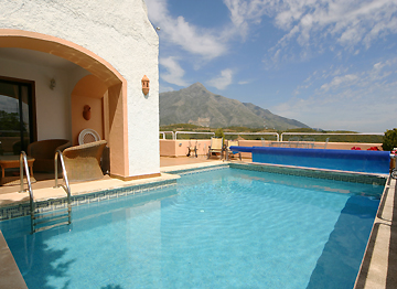 POOL 1